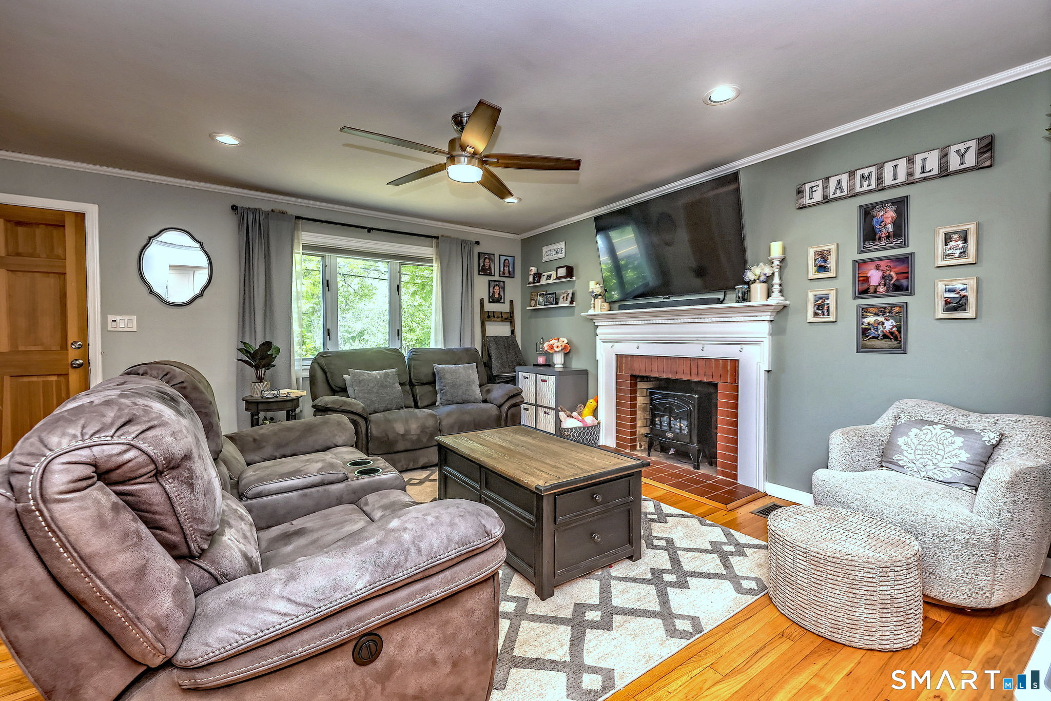 281 Kelsey Avenue West Haven CT 06516