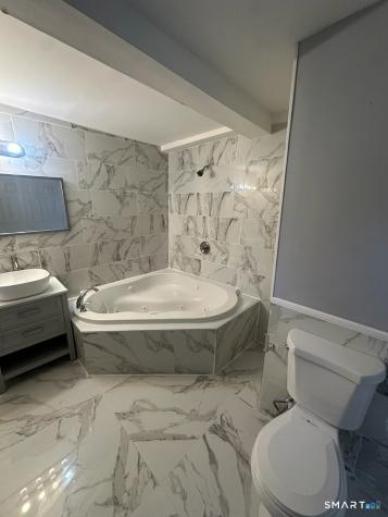 2 Mediterranean Lane Norwich CT 06360