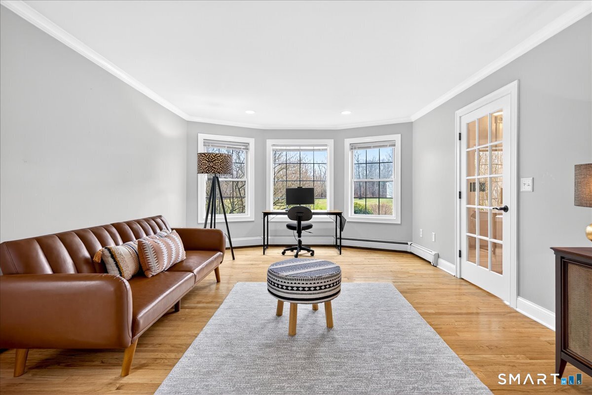 22 Emerald Lane Bethany CT 06524