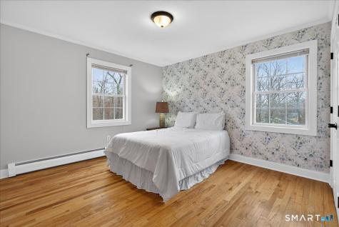 22 Emerald Lane Bethany CT 06524