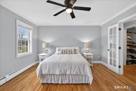 22 Emerald Lane Bethany CT 06524