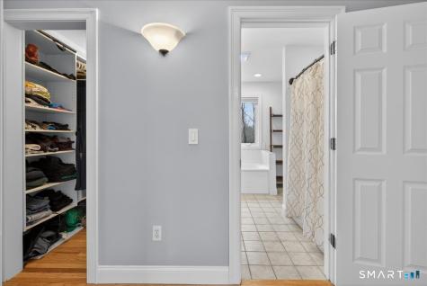 22 Emerald Lane Bethany CT 06524