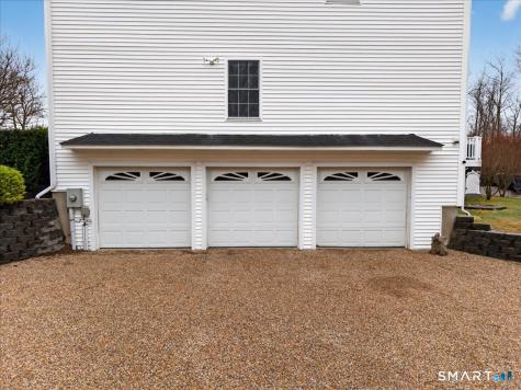 22 Emerald Lane Bethany CT 06524