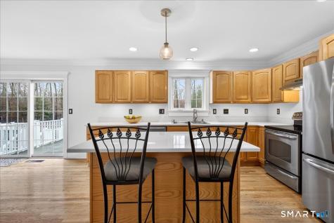 22 Emerald Lane Bethany CT 06524