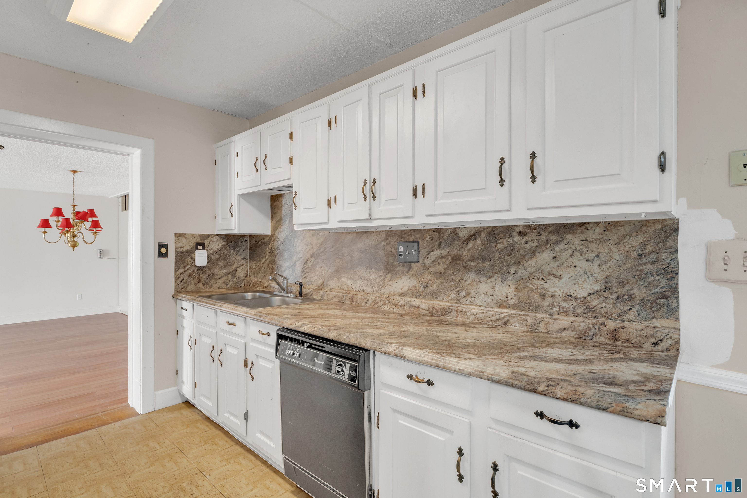 12 Sunnieside Drive East Lyme CT 06357