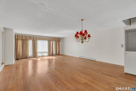 12 Sunnieside Drive East Lyme CT 06357