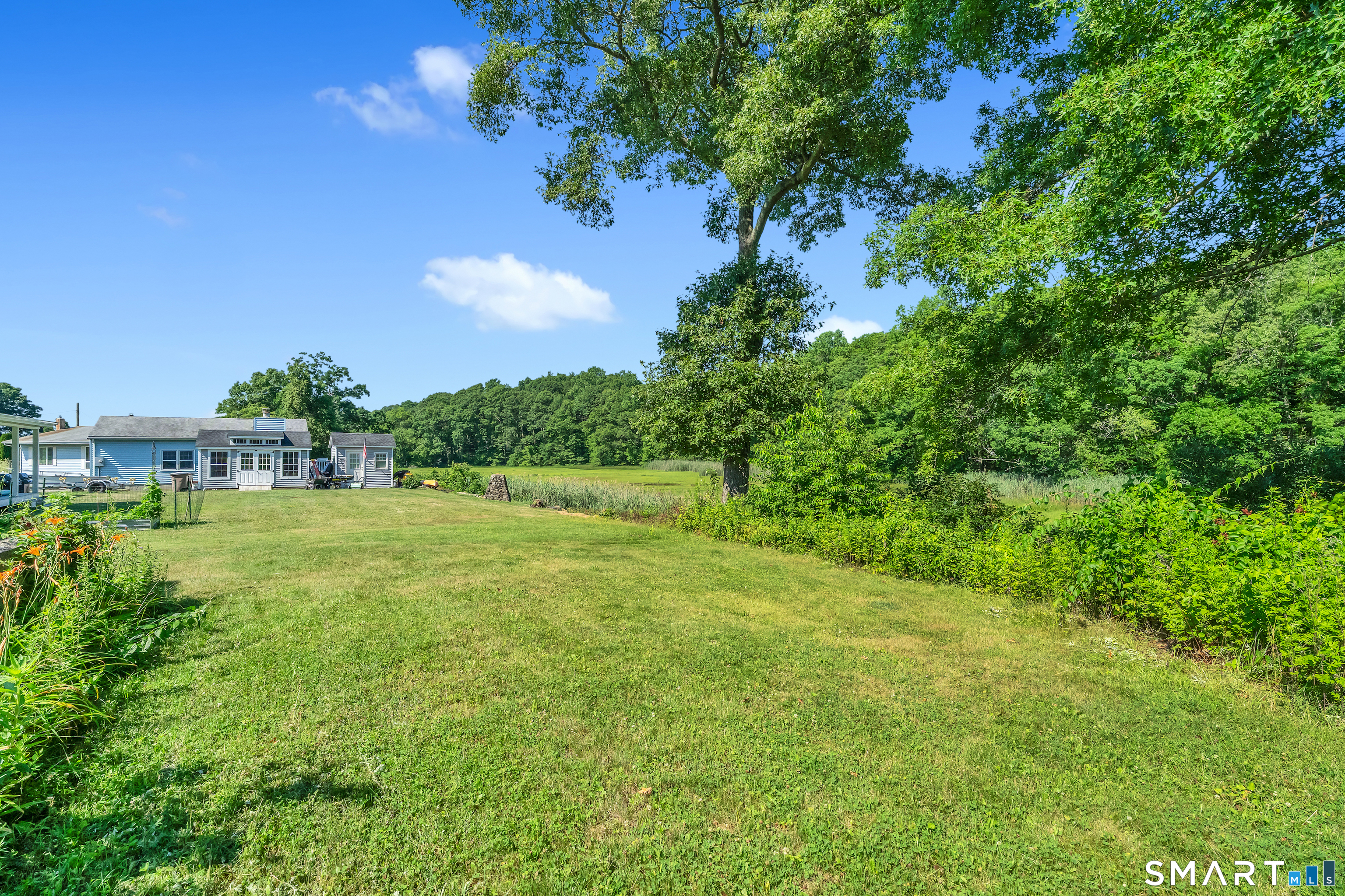12 Sunnieside Drive East Lyme CT 06357