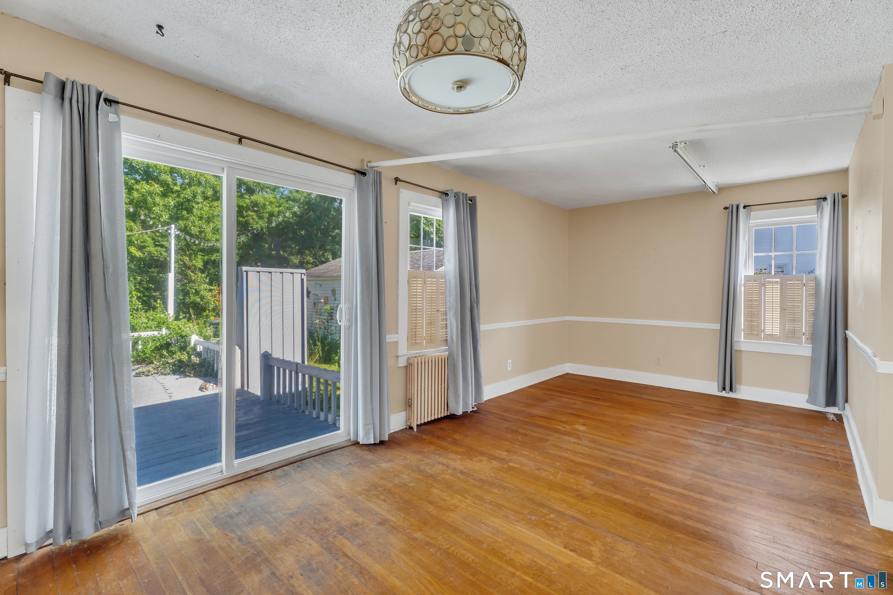 12 Sunnieside Drive East Lyme CT 06357