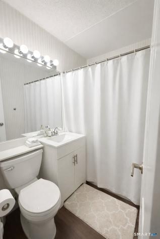 3 Seventh Street Newington CT 06111