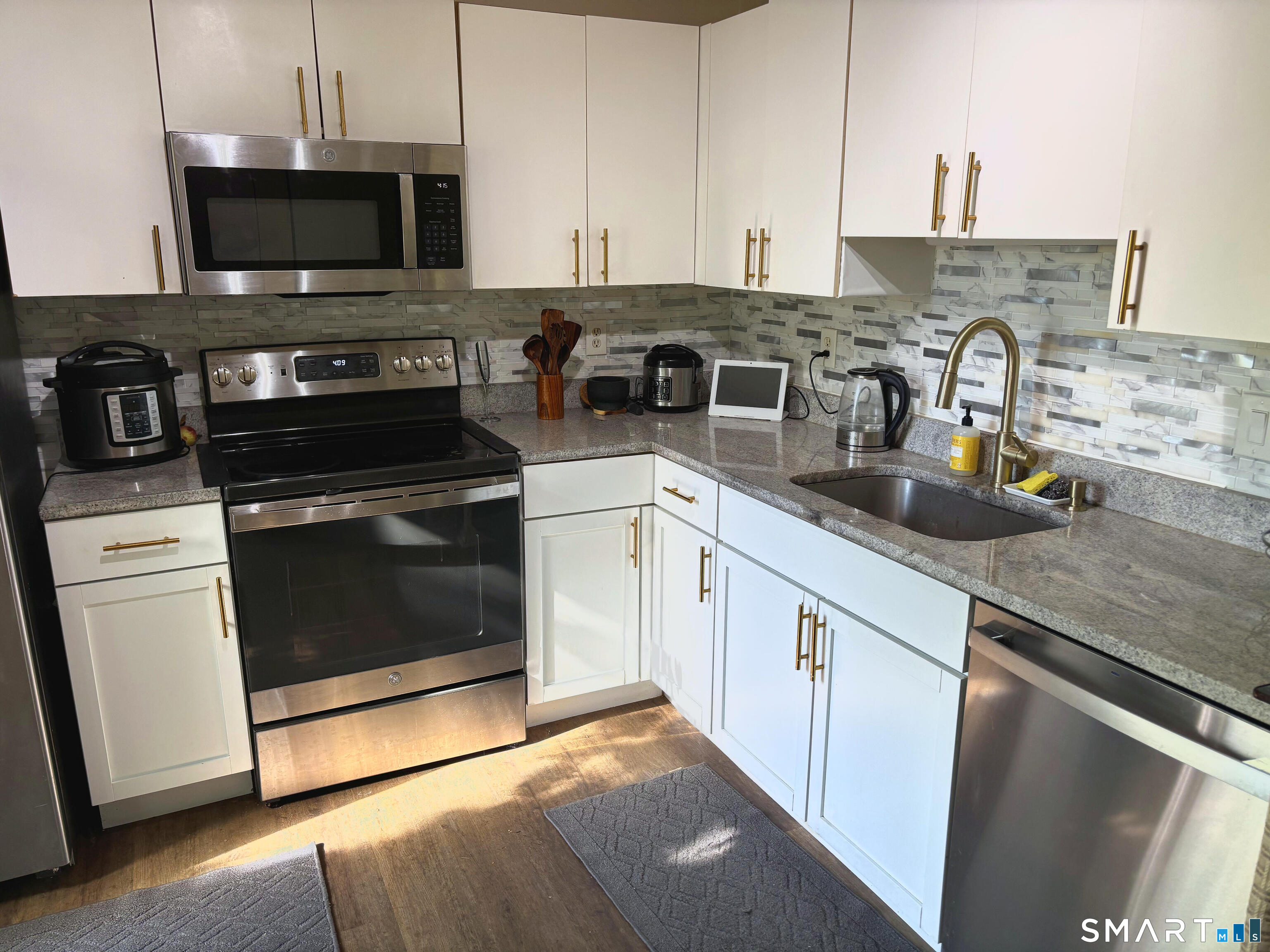 585 Park Road Waterbury CT 06708