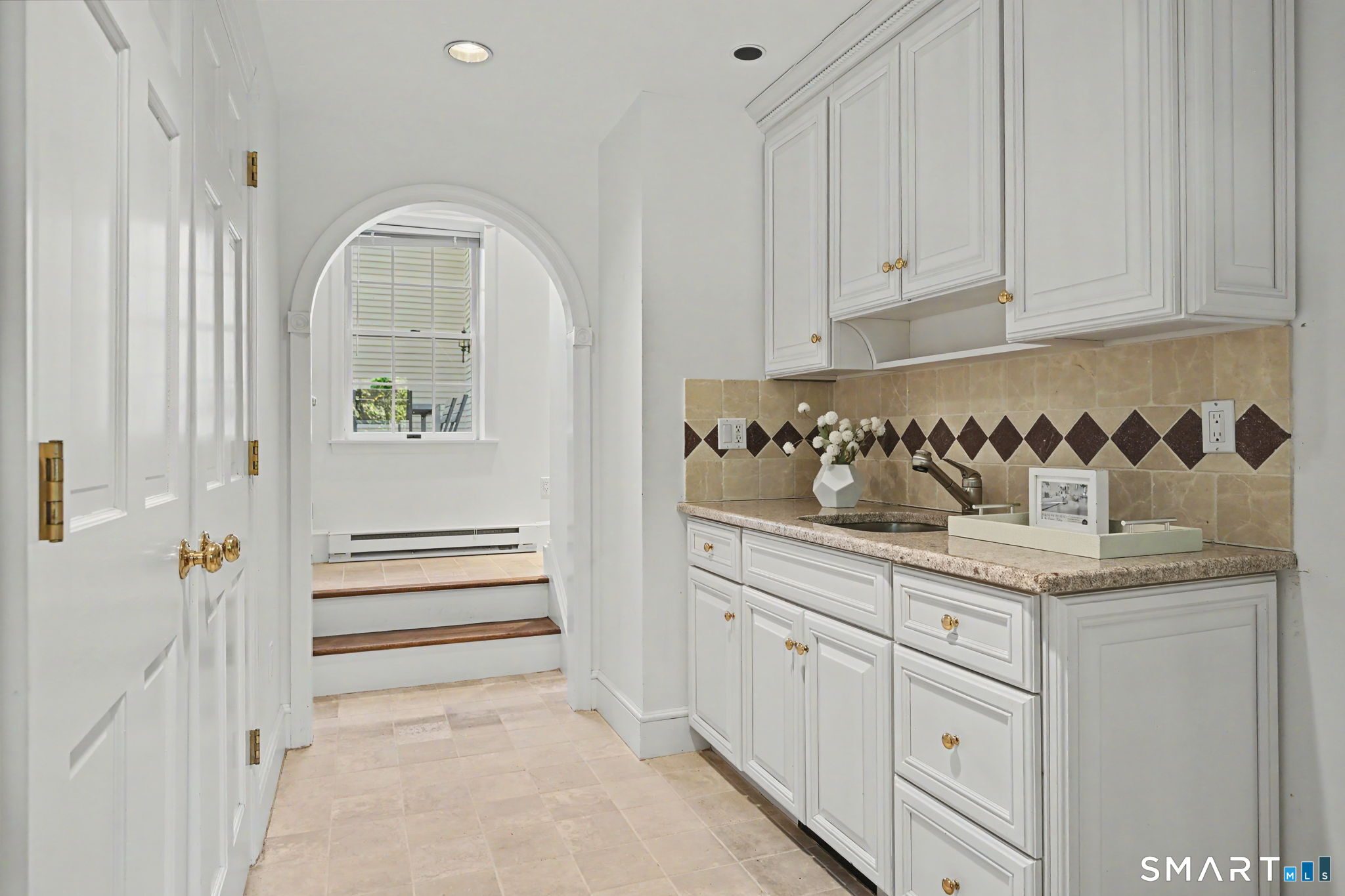 67 West Hills Road New Canaan CT 06840