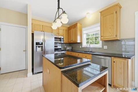 12 Tarragon Drive East Hampton CT 06424