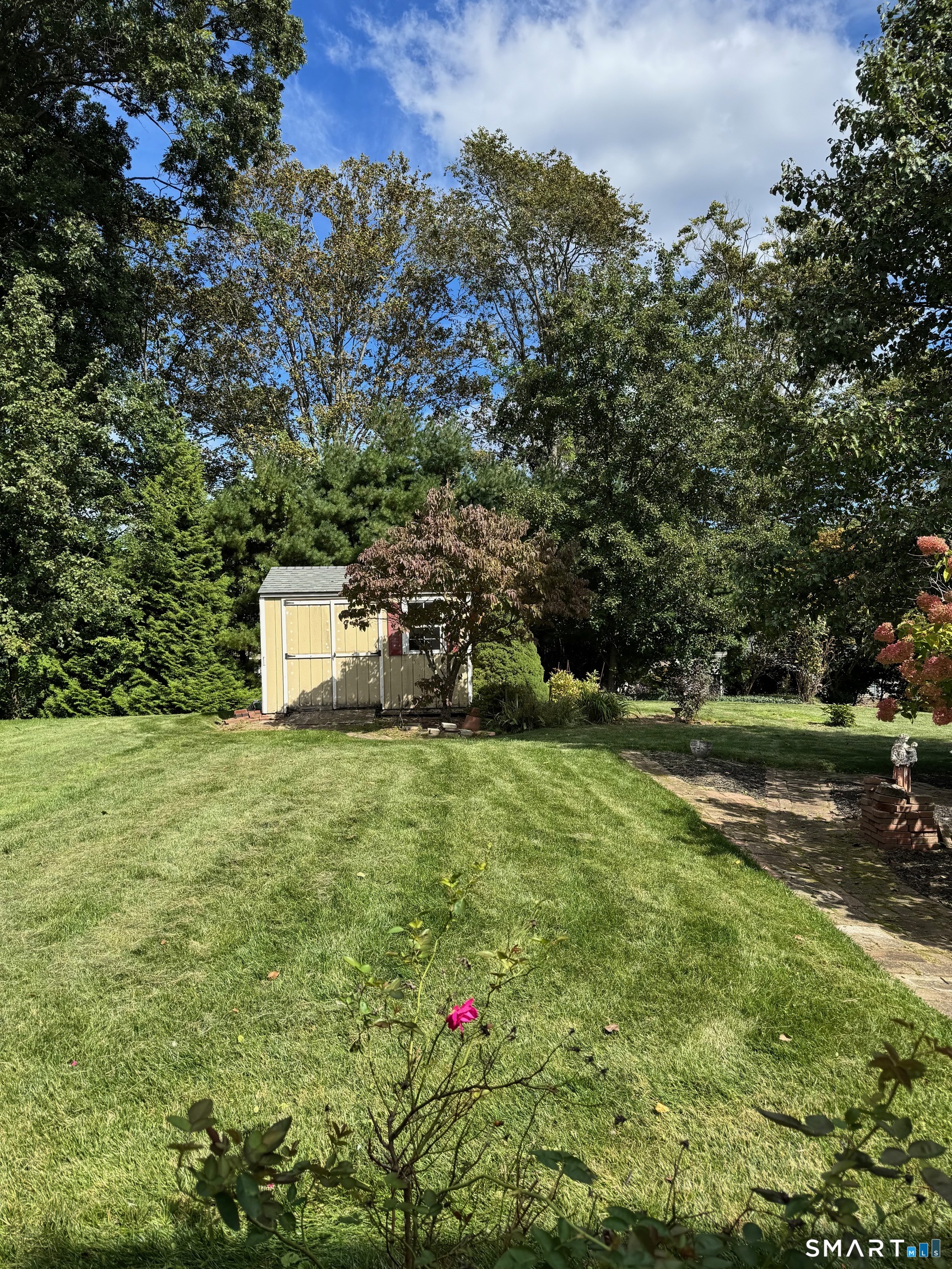12 Tarragon Drive East Hampton CT 06424