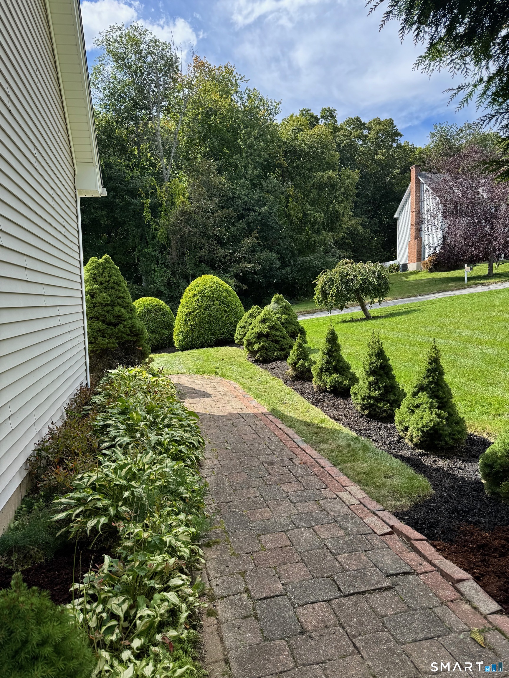 12 Tarragon Drive East Hampton CT 06424