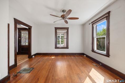 116 Laurel Street East Haven CT 06512