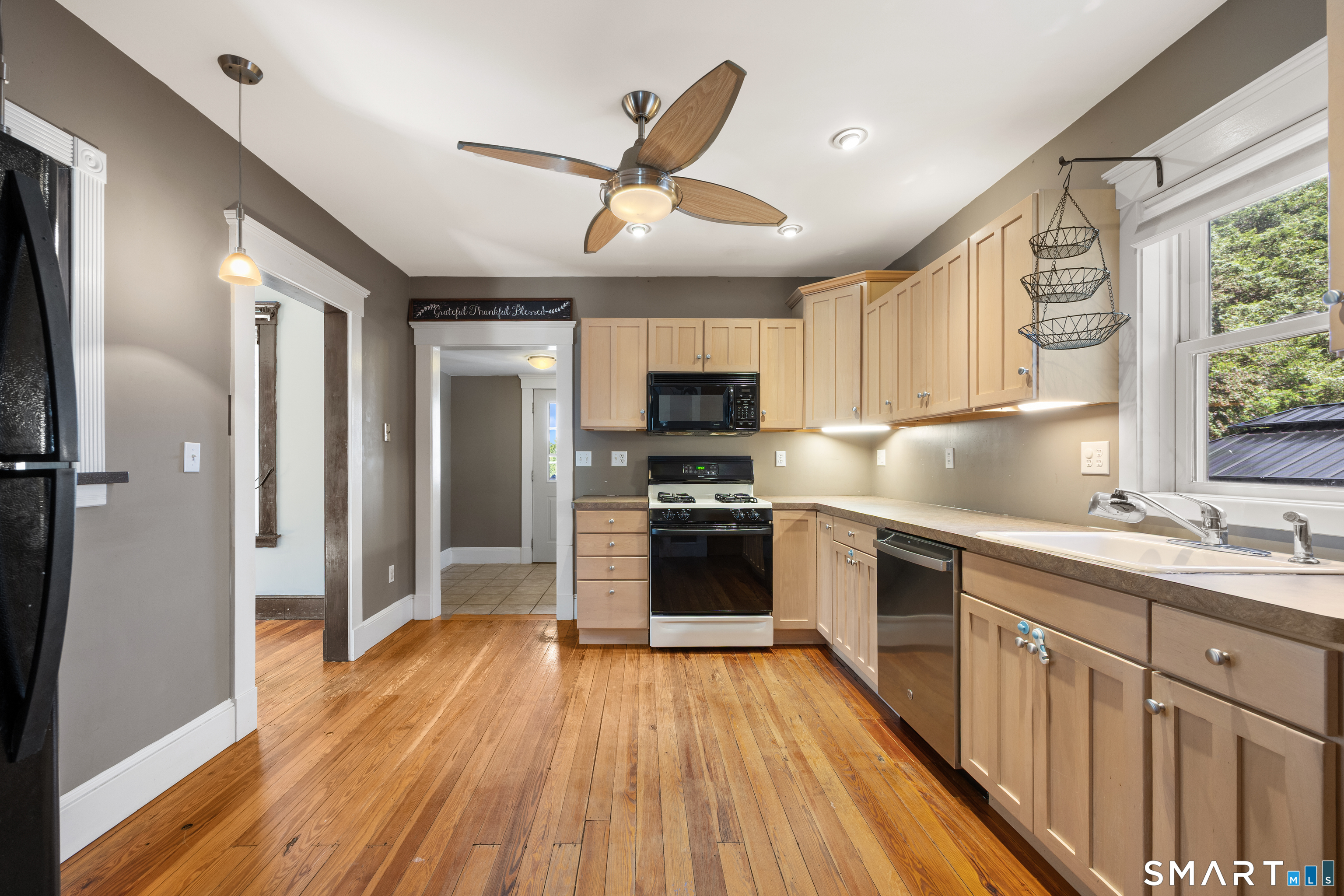 116 Laurel Street East Haven CT 06512
