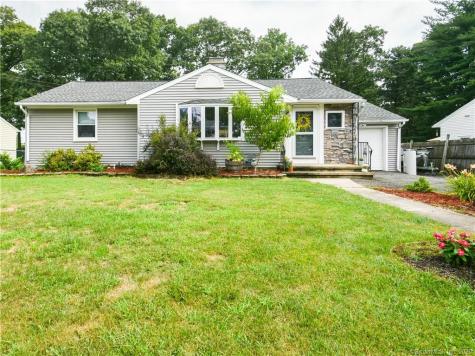 59 Fleetwood Drive Waterbury CT 06706