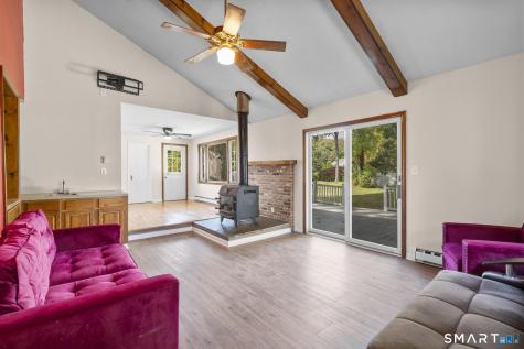 48 Lardner Road Bristol CT 06010