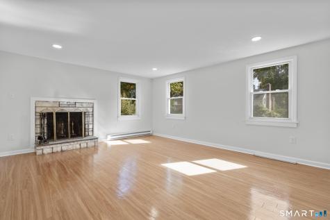 48 Lardner Road Bristol CT 06010