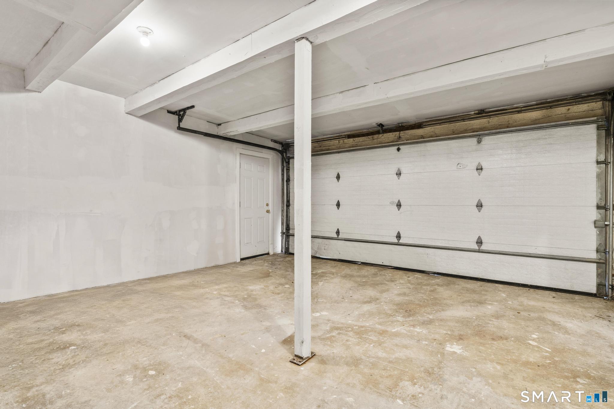 48 Lardner Road Bristol CT 06010