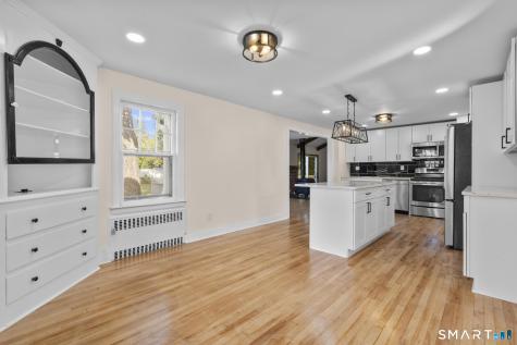 48 Lardner Road Bristol CT 06010