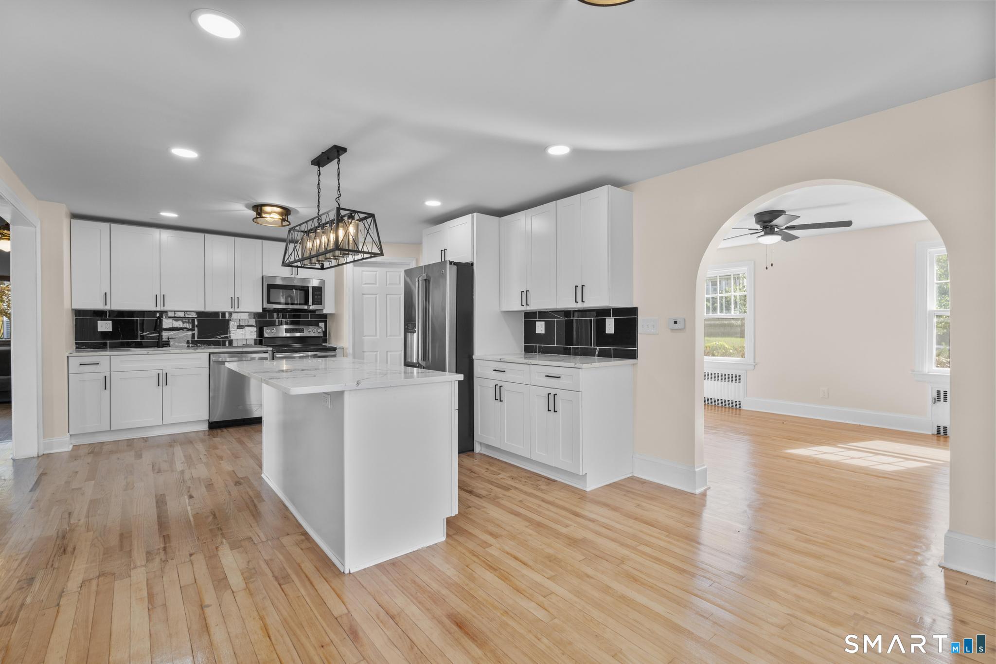 48 Lardner Road Bristol CT 06010