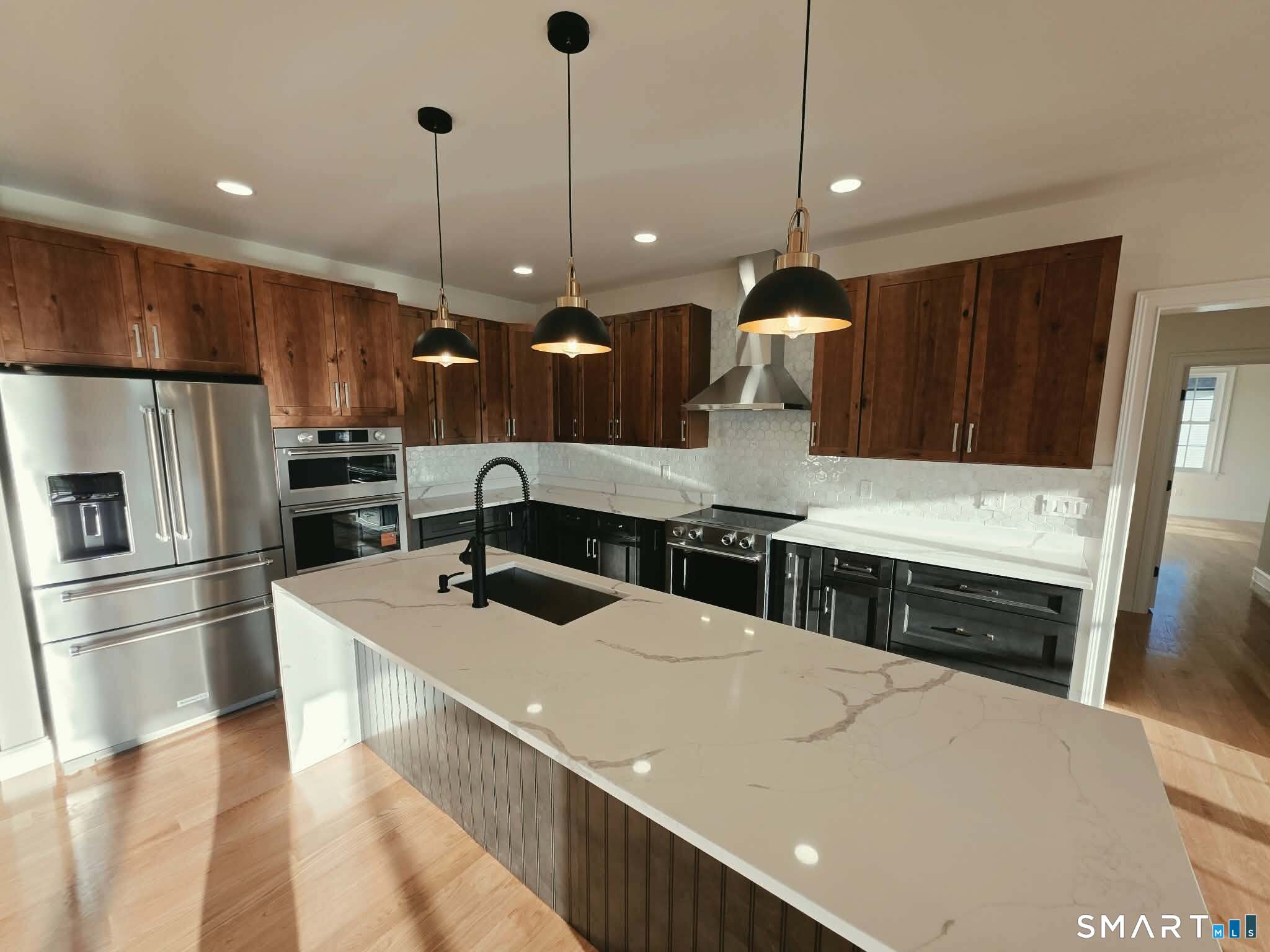 290 Gardner Street Manchester CT 06040