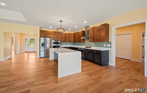 290 Gardner Street Manchester CT 06040