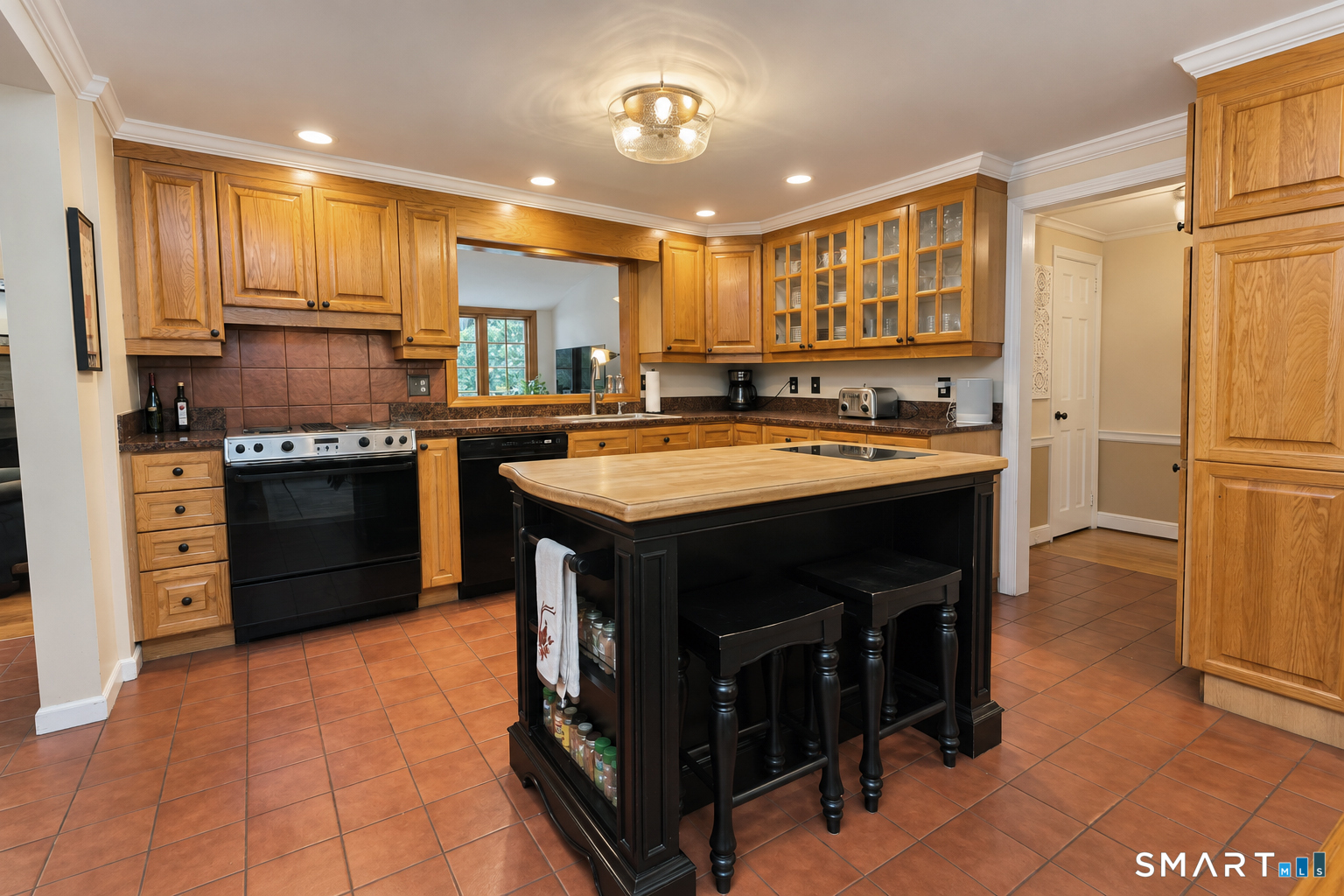 7 Braintree Drive West Hartford CT 06117