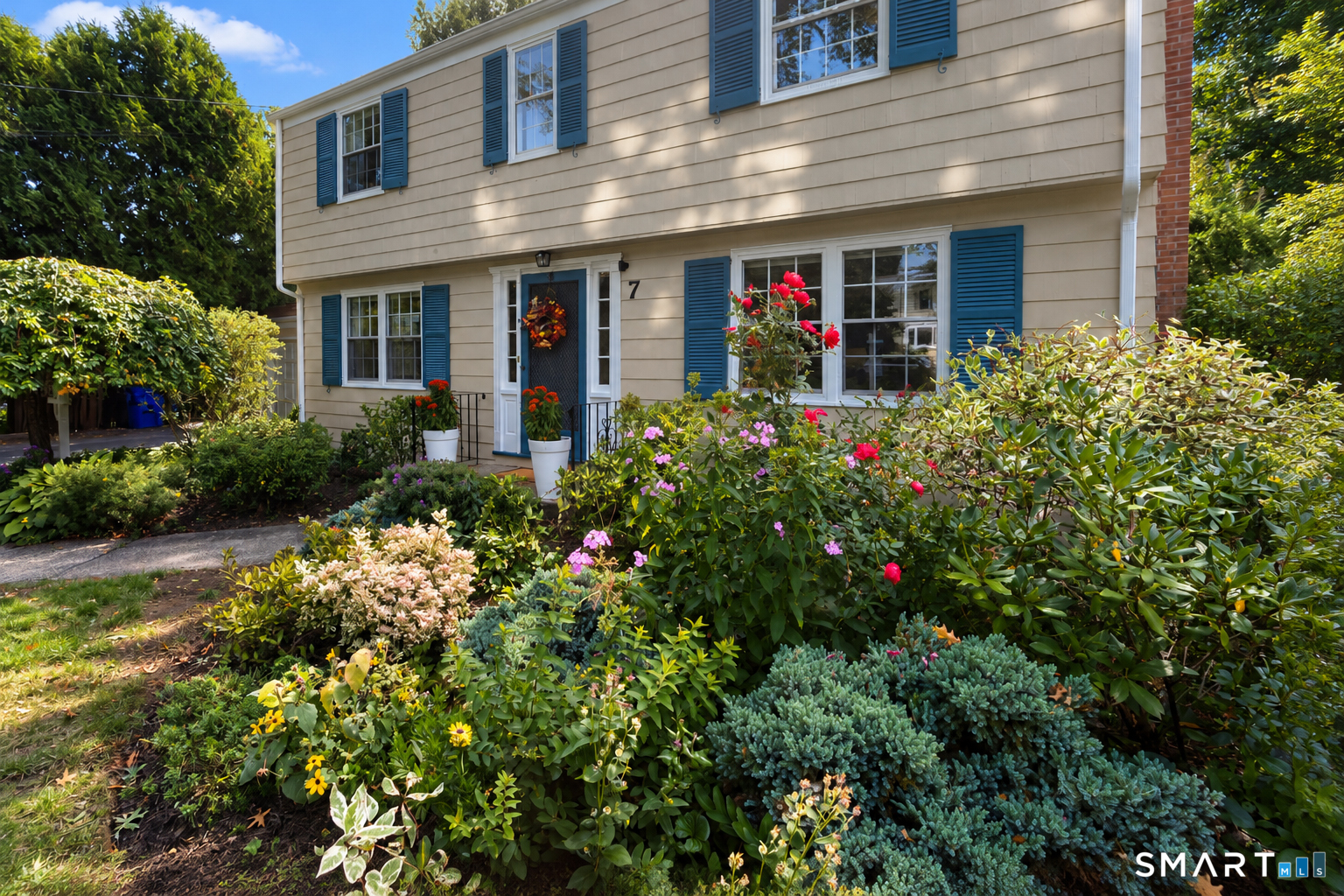 7 Braintree Drive West Hartford CT 06117