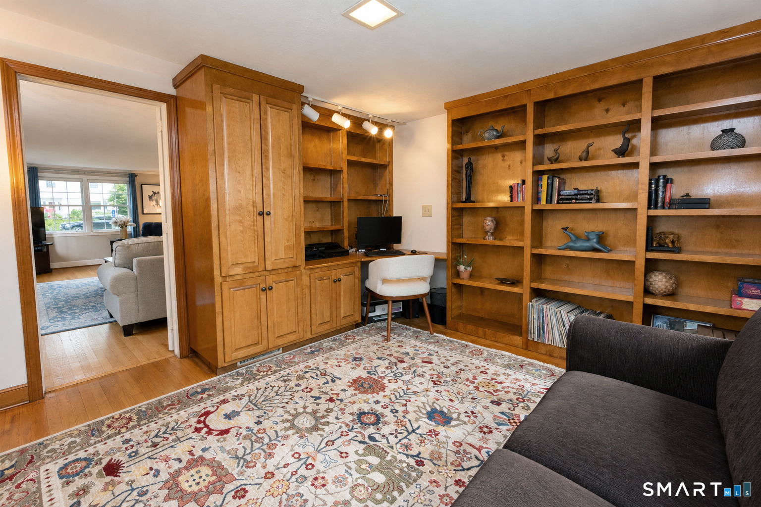 7 Braintree Drive West Hartford CT 06117
