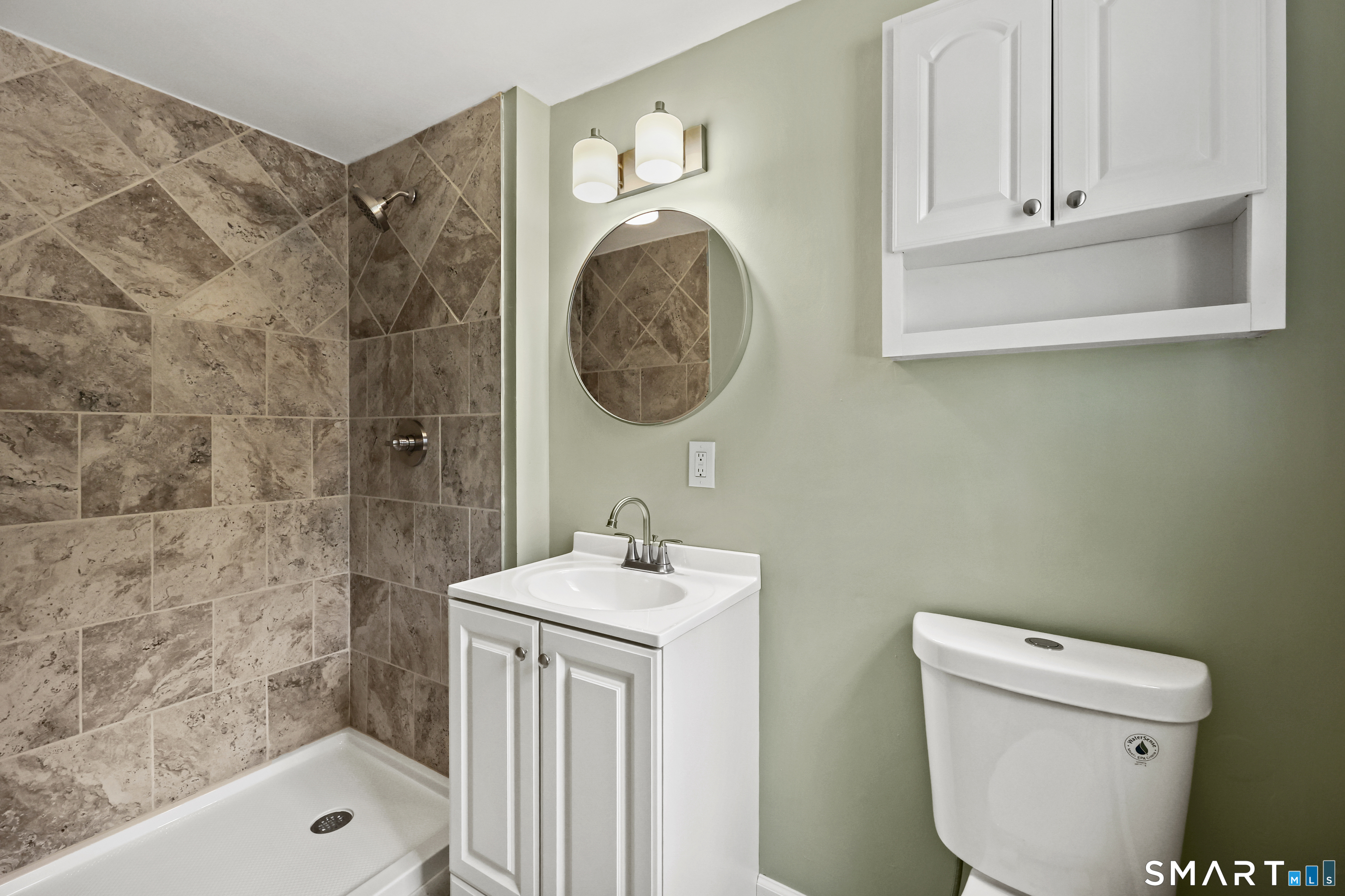 6 Stockade Road Simsbury CT 06092