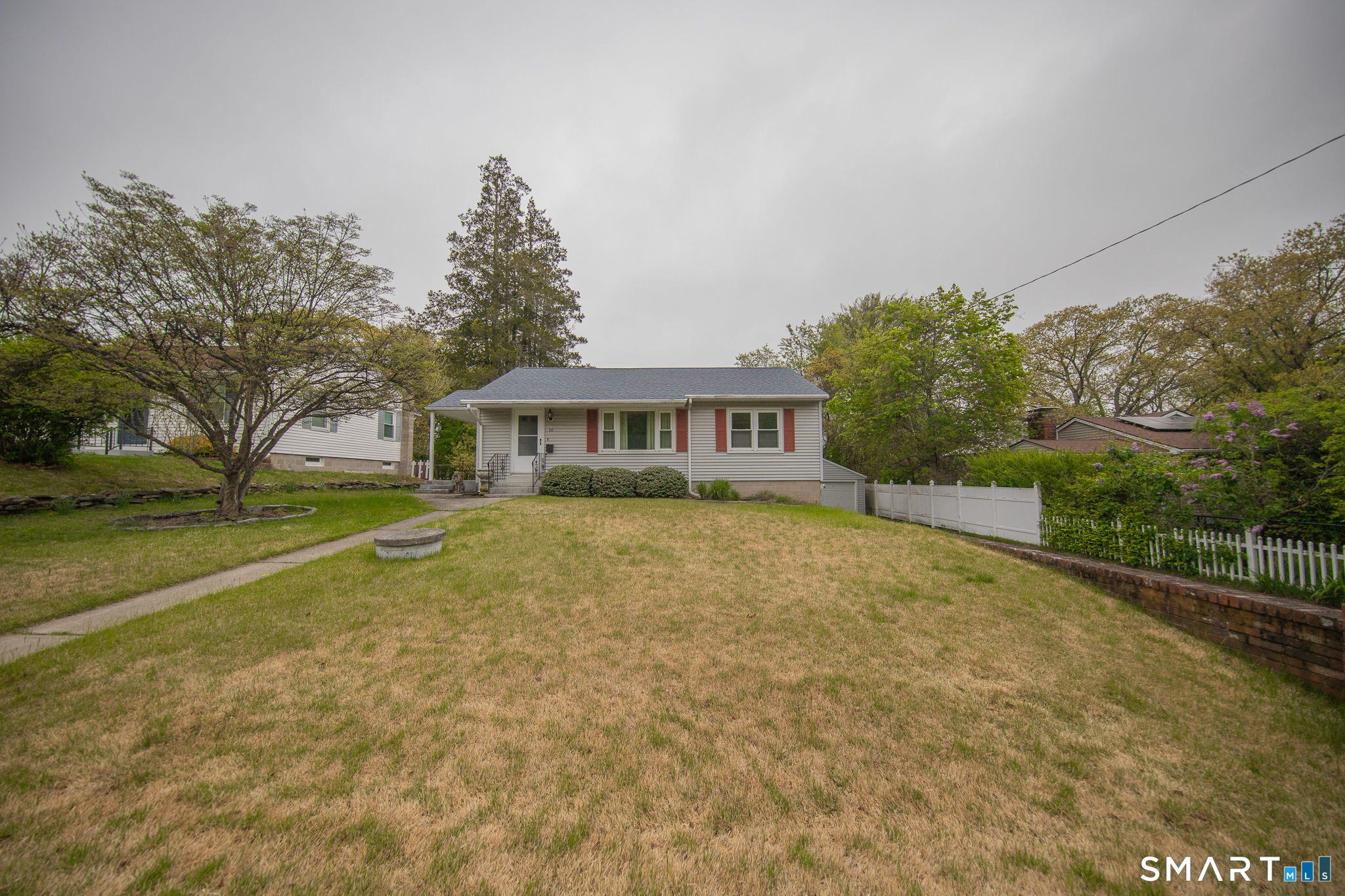 46 Park Avenue Montville CT 06382