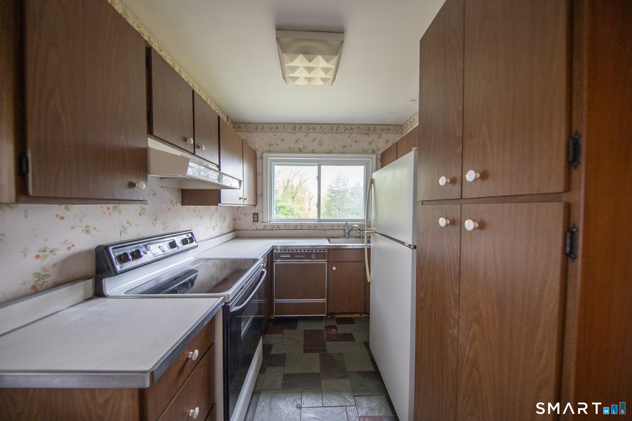 46 Park Avenue Montville CT 06382