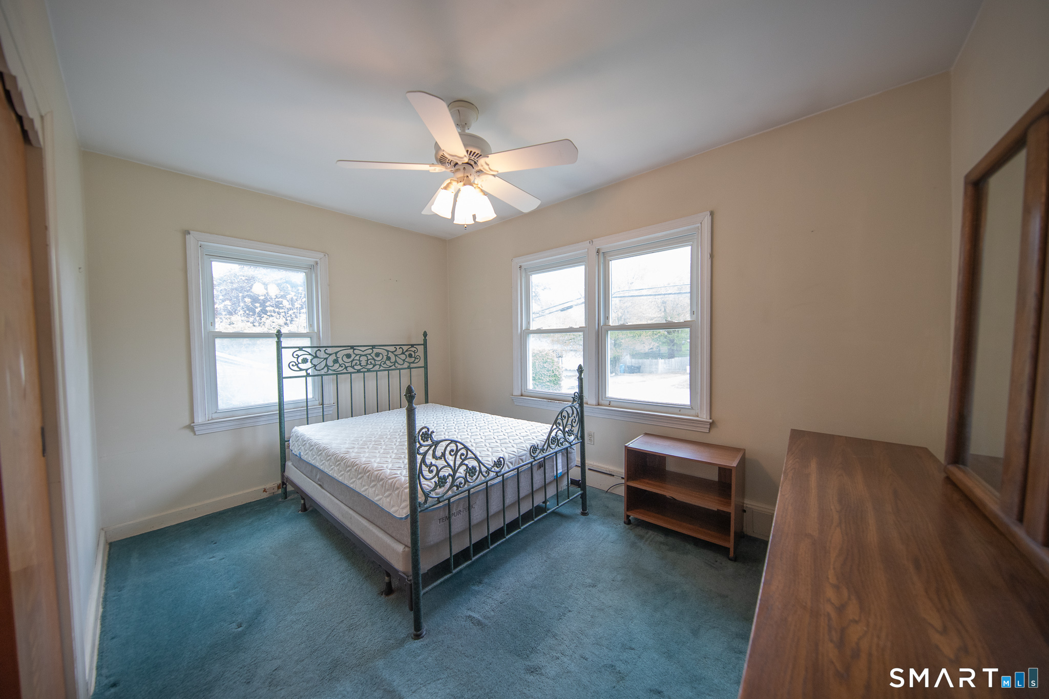 46 Park Avenue Montville CT 06382