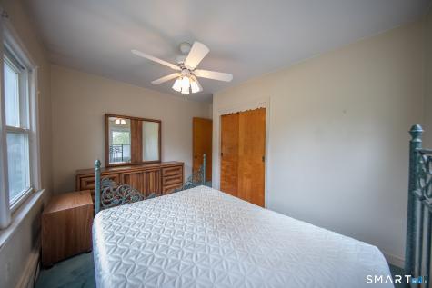 46 Park Avenue Montville CT 06382