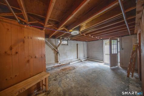 46 Park Avenue Montville CT 06382