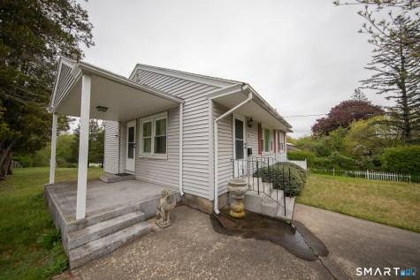 46 Park Avenue Montville CT 06382