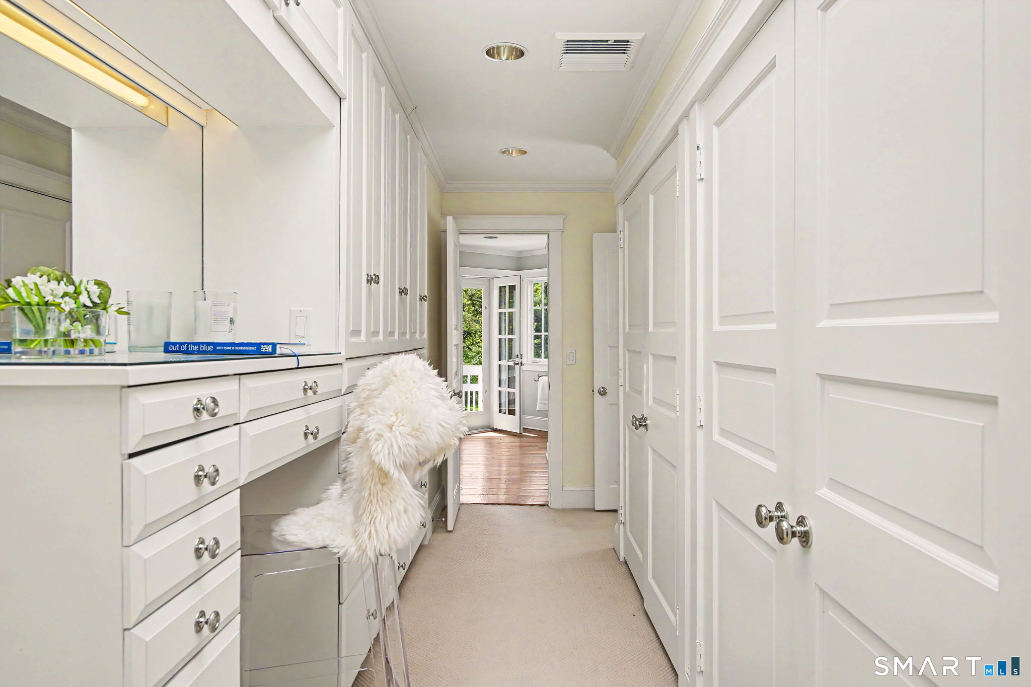 537 Oenoke Ridge New Canaan CT 06840