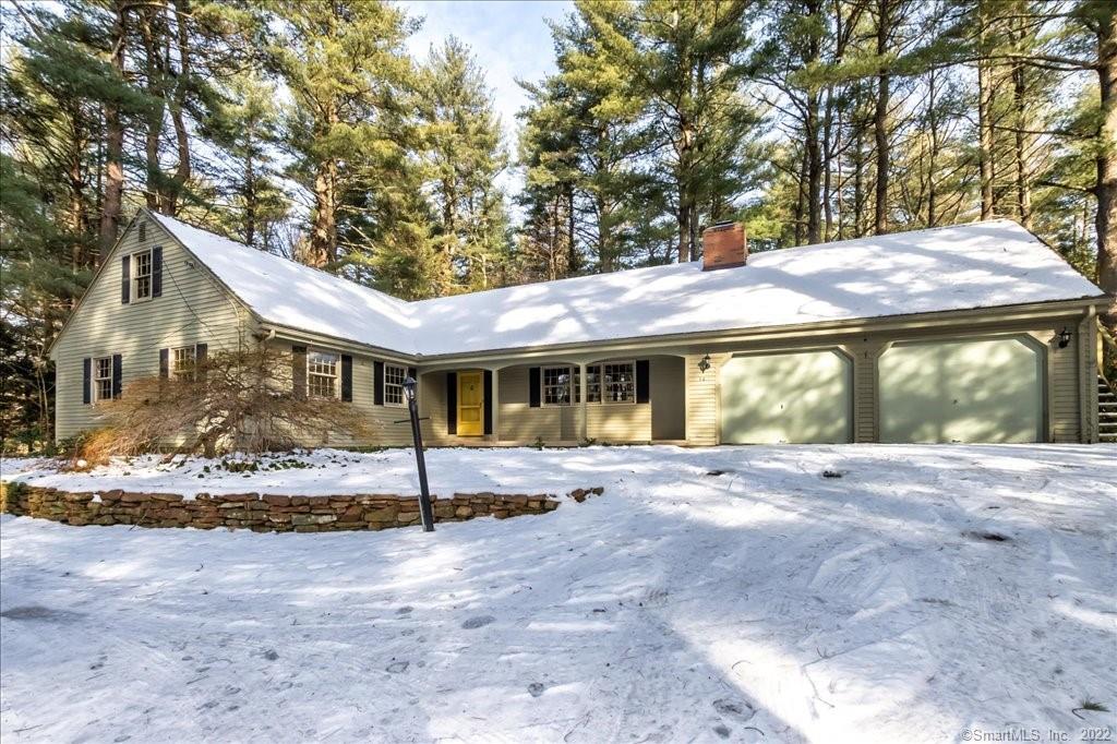 12 Vining Drive Simsbury CT 06070