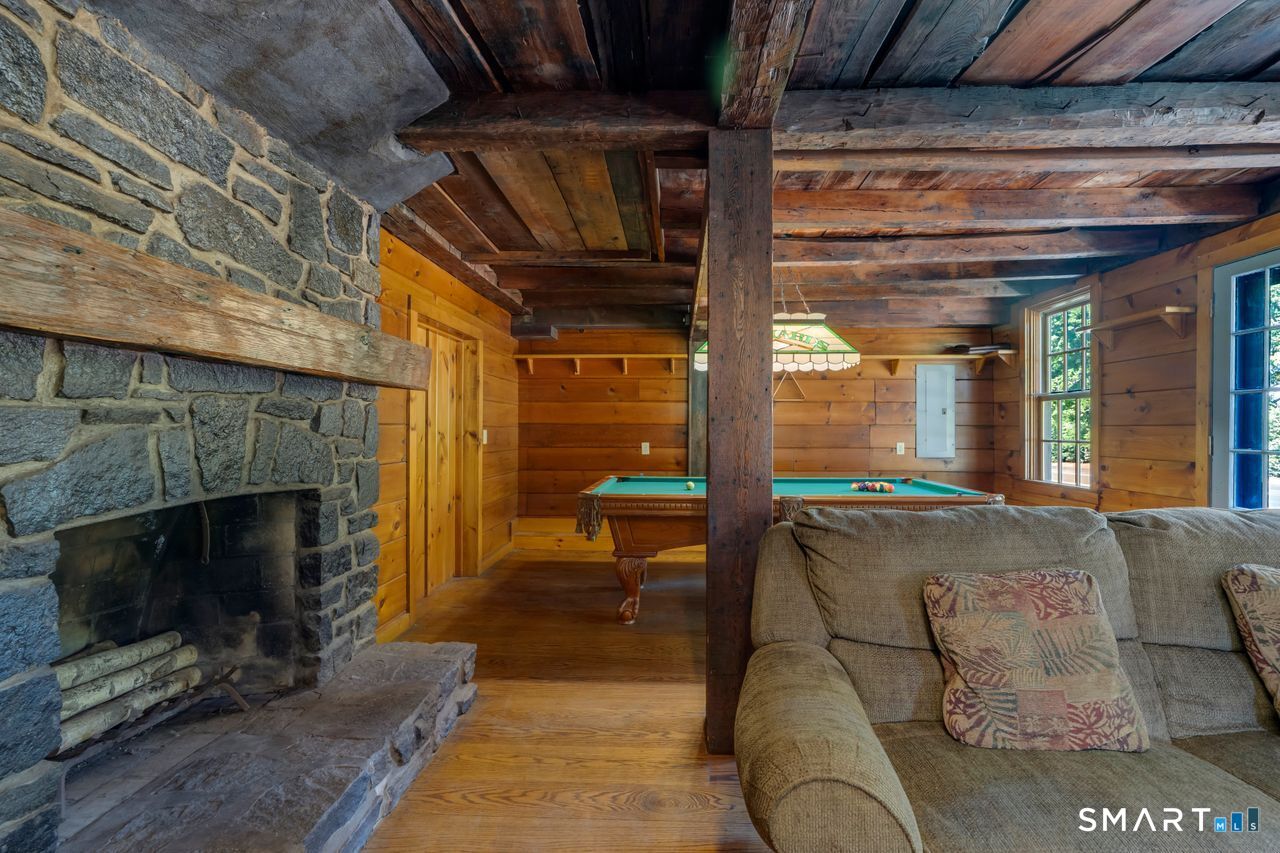 369 Saybrook Road Haddam CT 06441