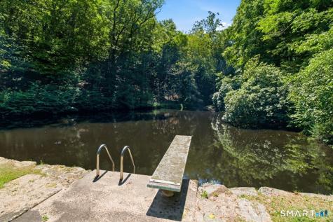 369 Saybrook Road Haddam CT 06441