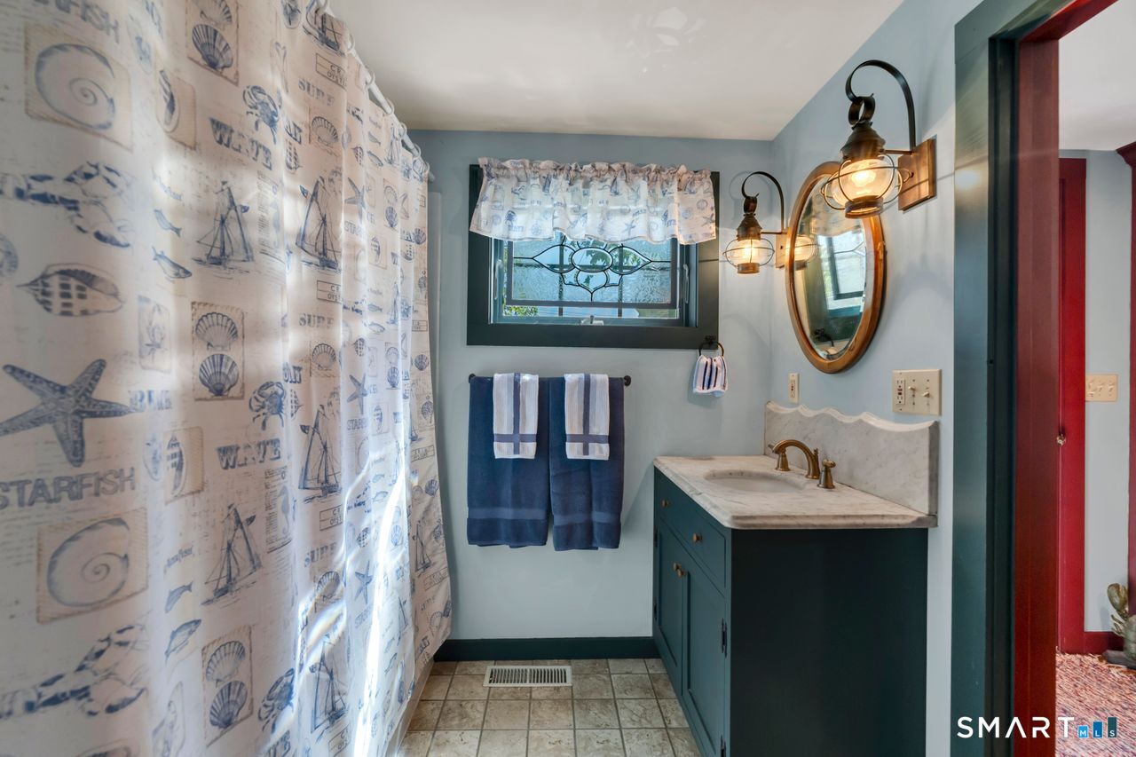 369 Saybrook Road Haddam CT 06441