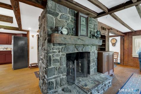 369 Saybrook Road Haddam CT 06441