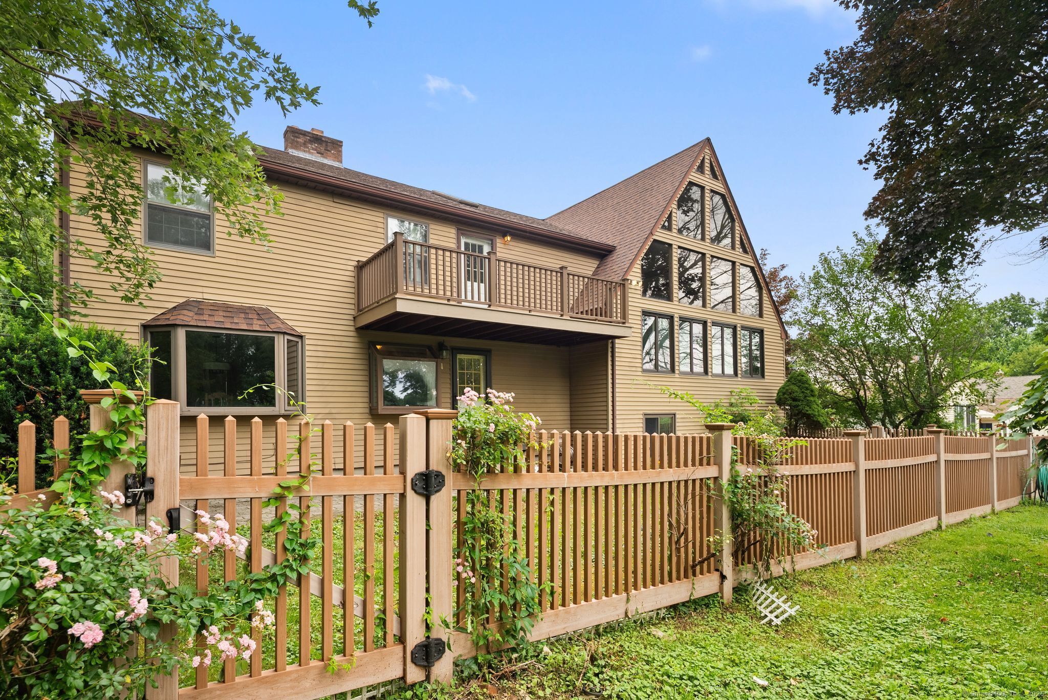 39 Pheasant Hill Drive West Hartford CT 06107