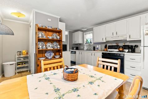 28 Woodland Park Shelton CT 06484