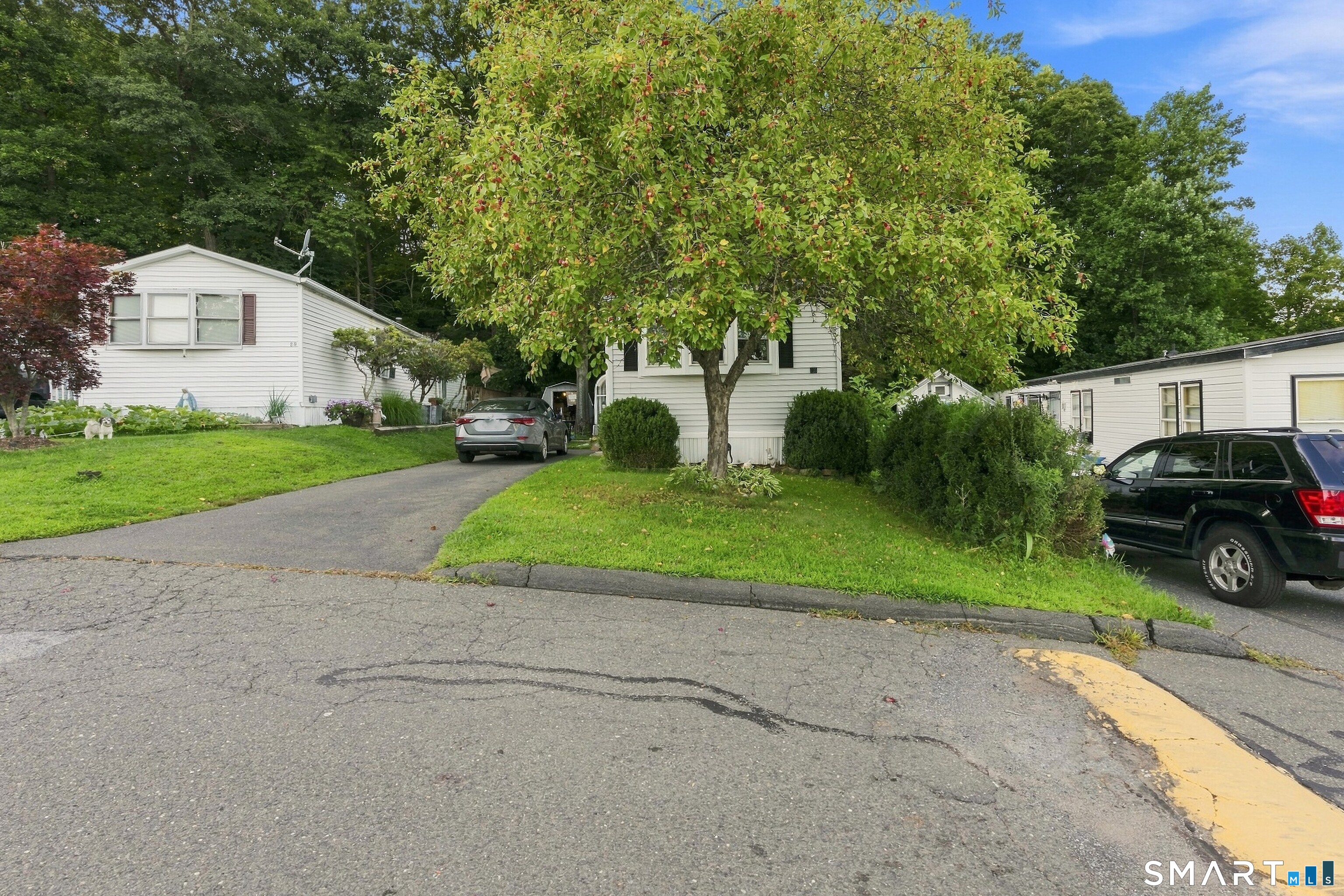 28 Woodland Park Shelton CT 06484