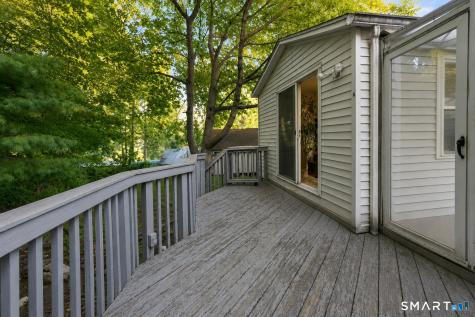 28 Woodland Park Shelton CT 06484