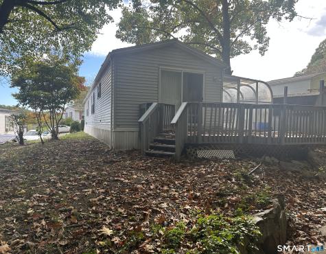 28 Woodland Park Shelton CT 06484