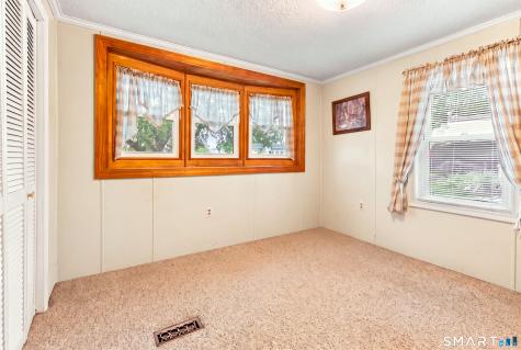 28 Woodland Park Shelton CT 06484